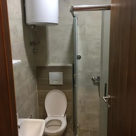 Grand Casa アパート ヤホリナ